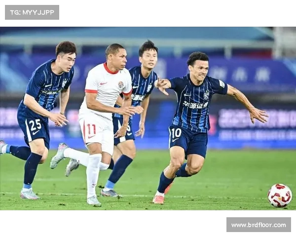 武汉三镇 2-0 青岛海牛:图多列绍尔建功 零封 + 红牌漏判引争议 武汉三镇 2-0 青岛海牛:图多列绍尔建功 零封 + 红牌漏判引争议